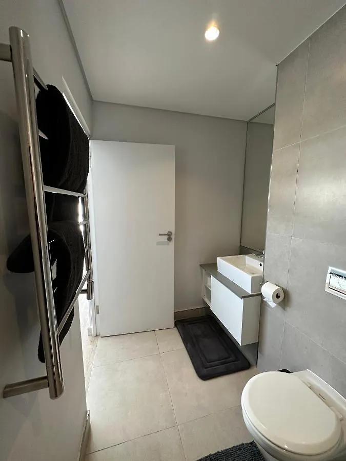 Studio Corner Unit In The Heart Of Cbd Città del Capo